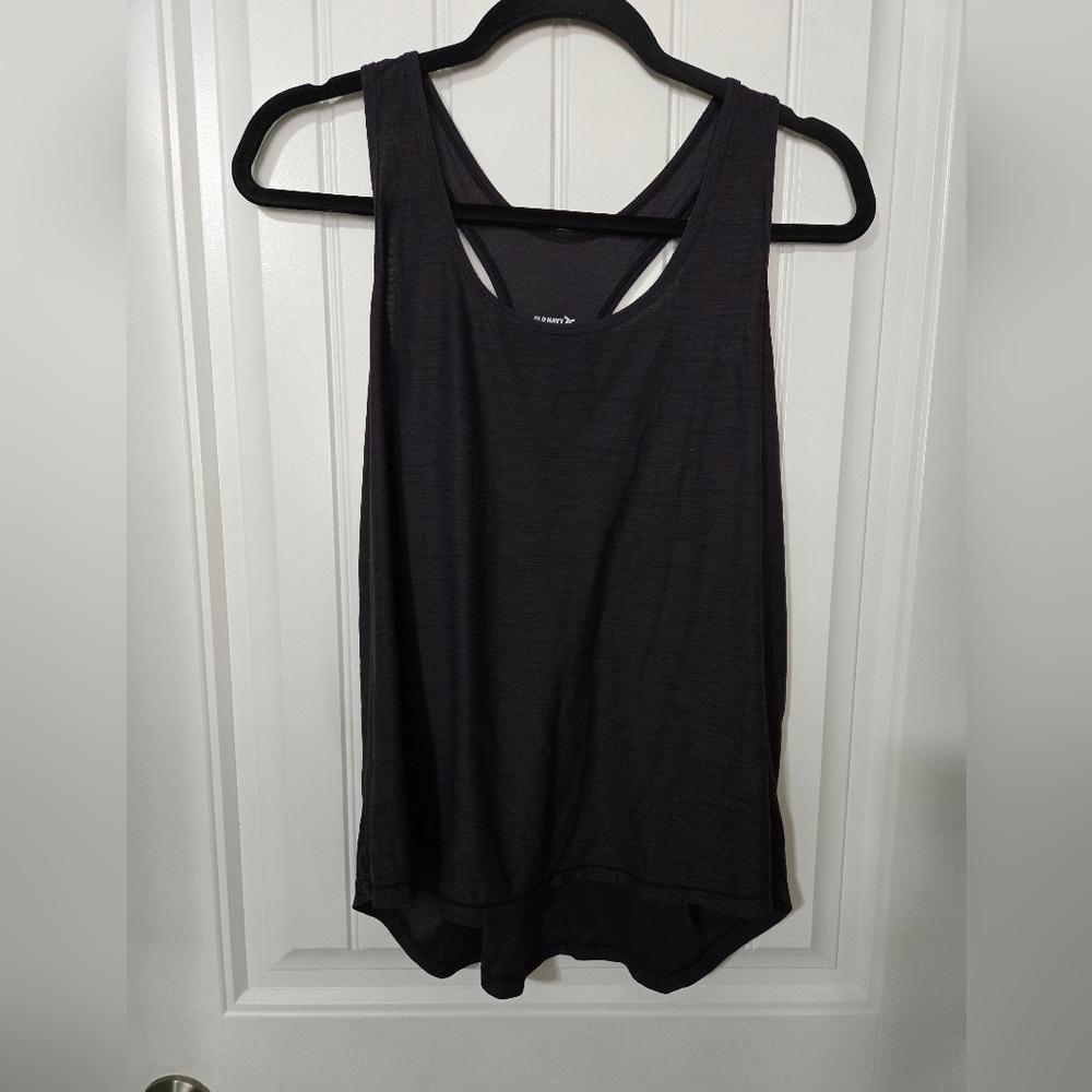 Old Navy Active Breathe On Go-Dry Women's Racer Back Workout Tank Top